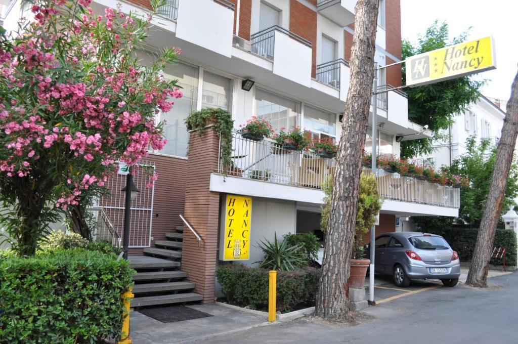 Hotel Nancy Rimini Exterior foto