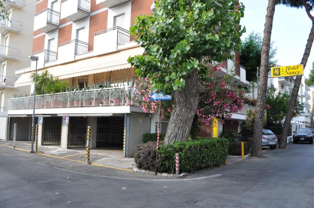 Hotel Nancy Rimini Exterior foto
