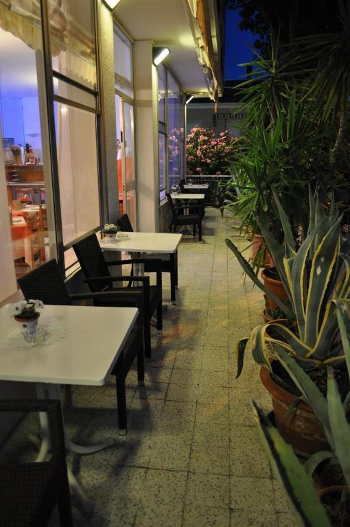 Hotel Nancy Rimini Exterior foto
