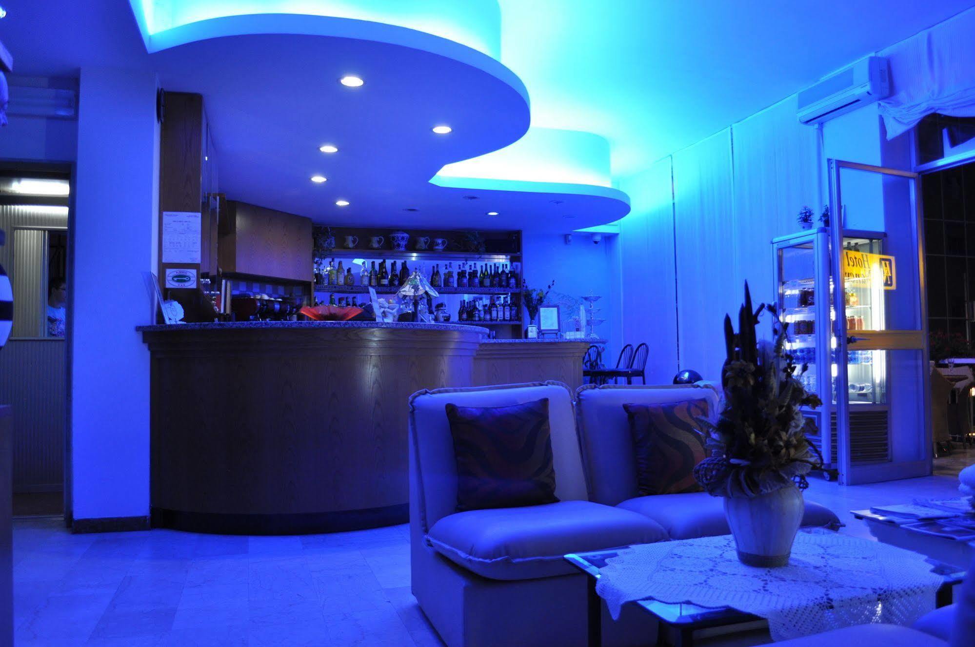 Hotel Nancy Rimini Exterior foto